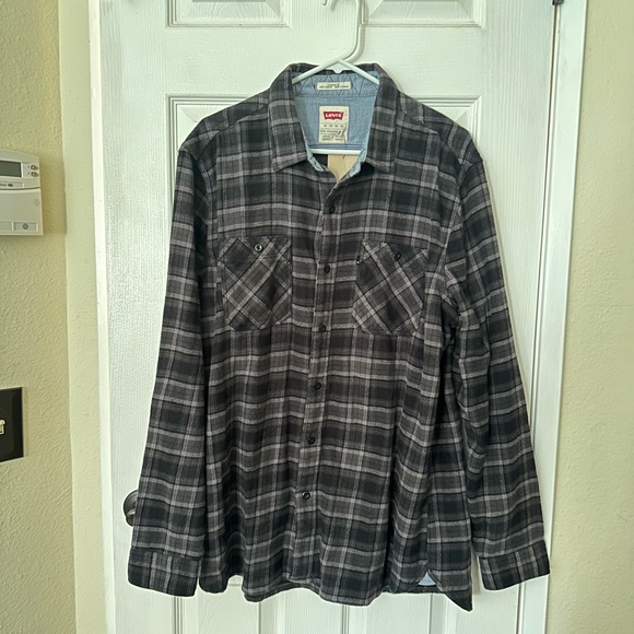 NWT Levi’s flannel shirt - Picture 1 of 4